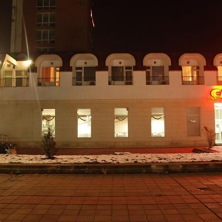 Hotel Ogosta Montana Extérieur photo